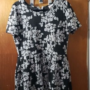 Lularoe Amelia